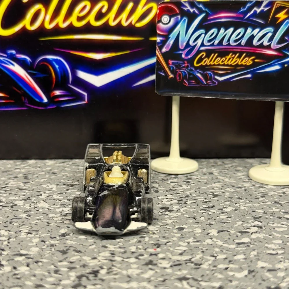 Corgi Juniors Formula 5000 Racing Car Black White Diecast Made in Gt Britain